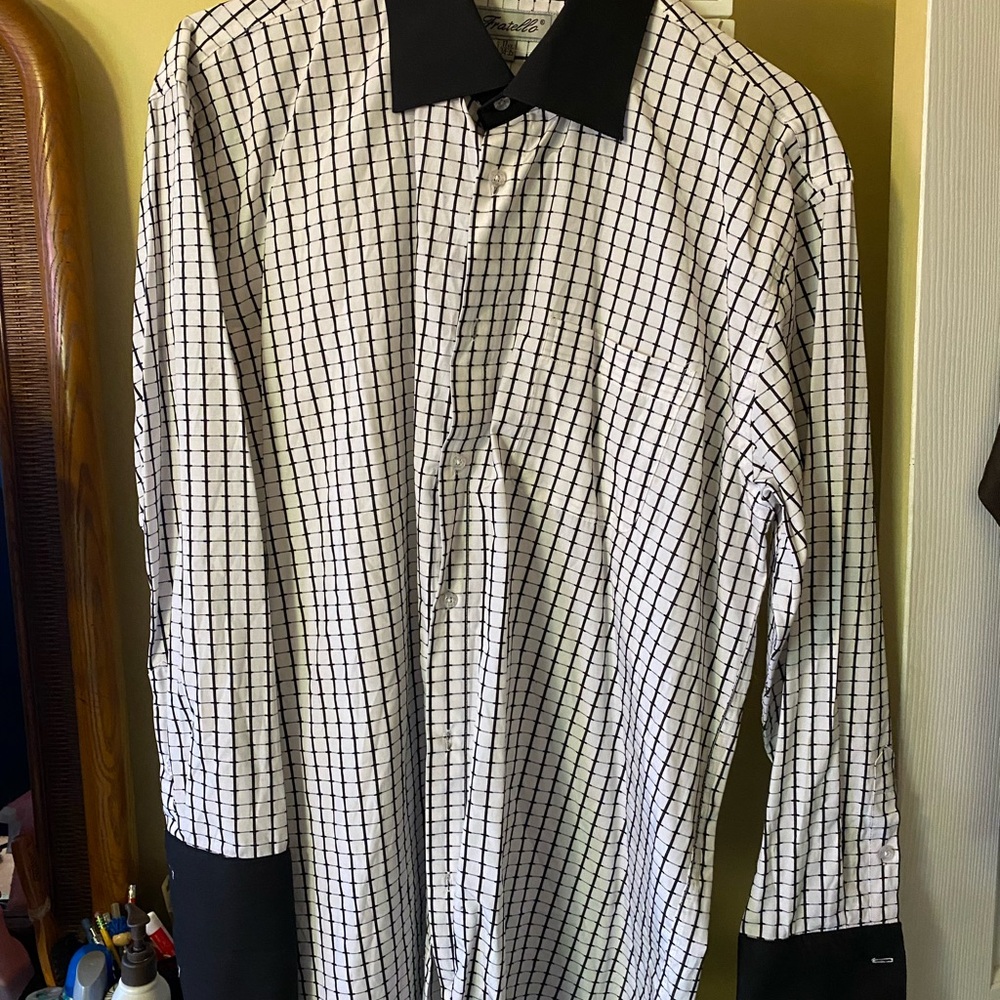 Men’s black and white button-down dress shirt